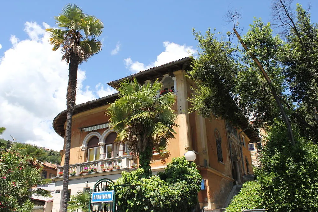 Apartments Ines Komel 奥帕提亚